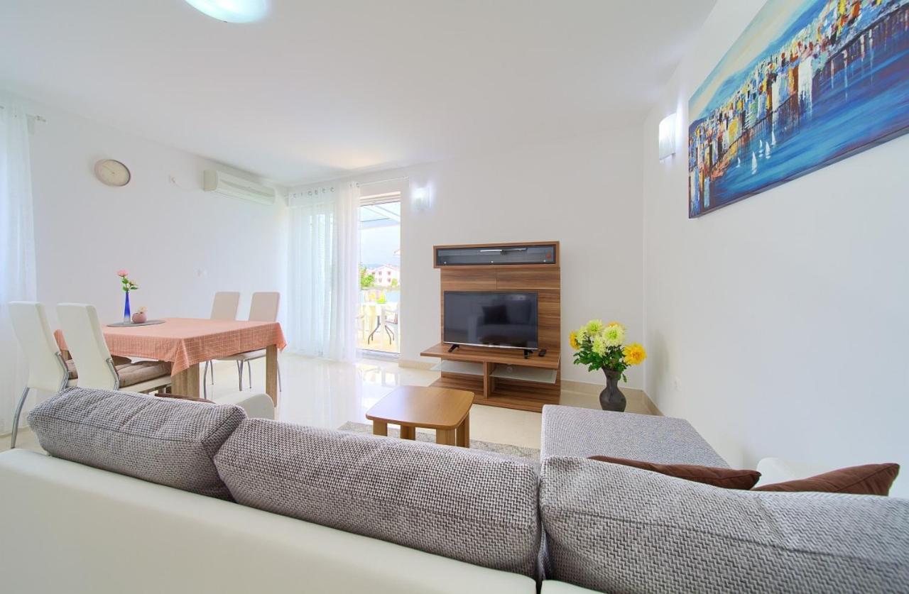 Apartment Anja Krk Town Kültér fotó